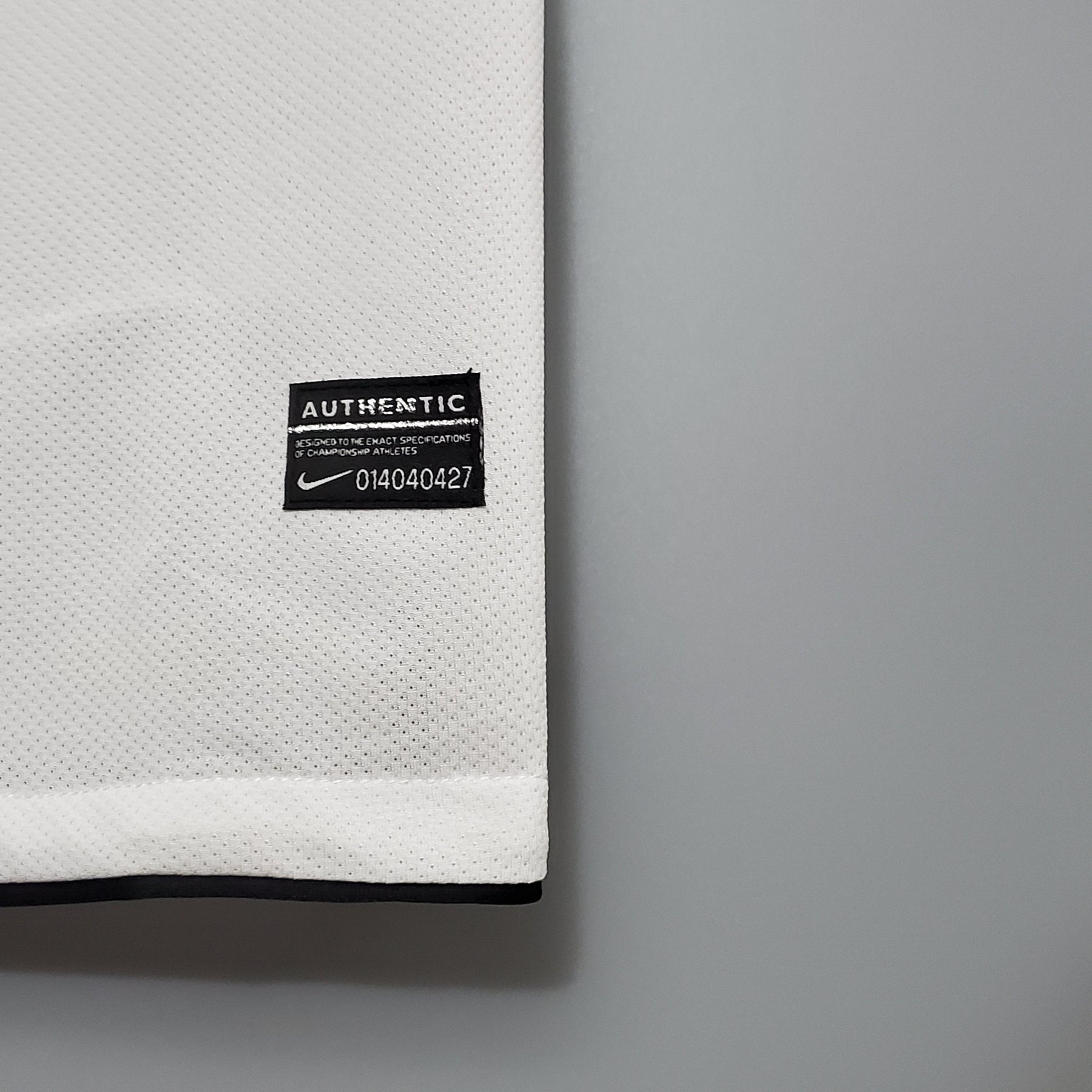 CAMISA RETRÔ MANCHESTER UNITED AWAY 10/11