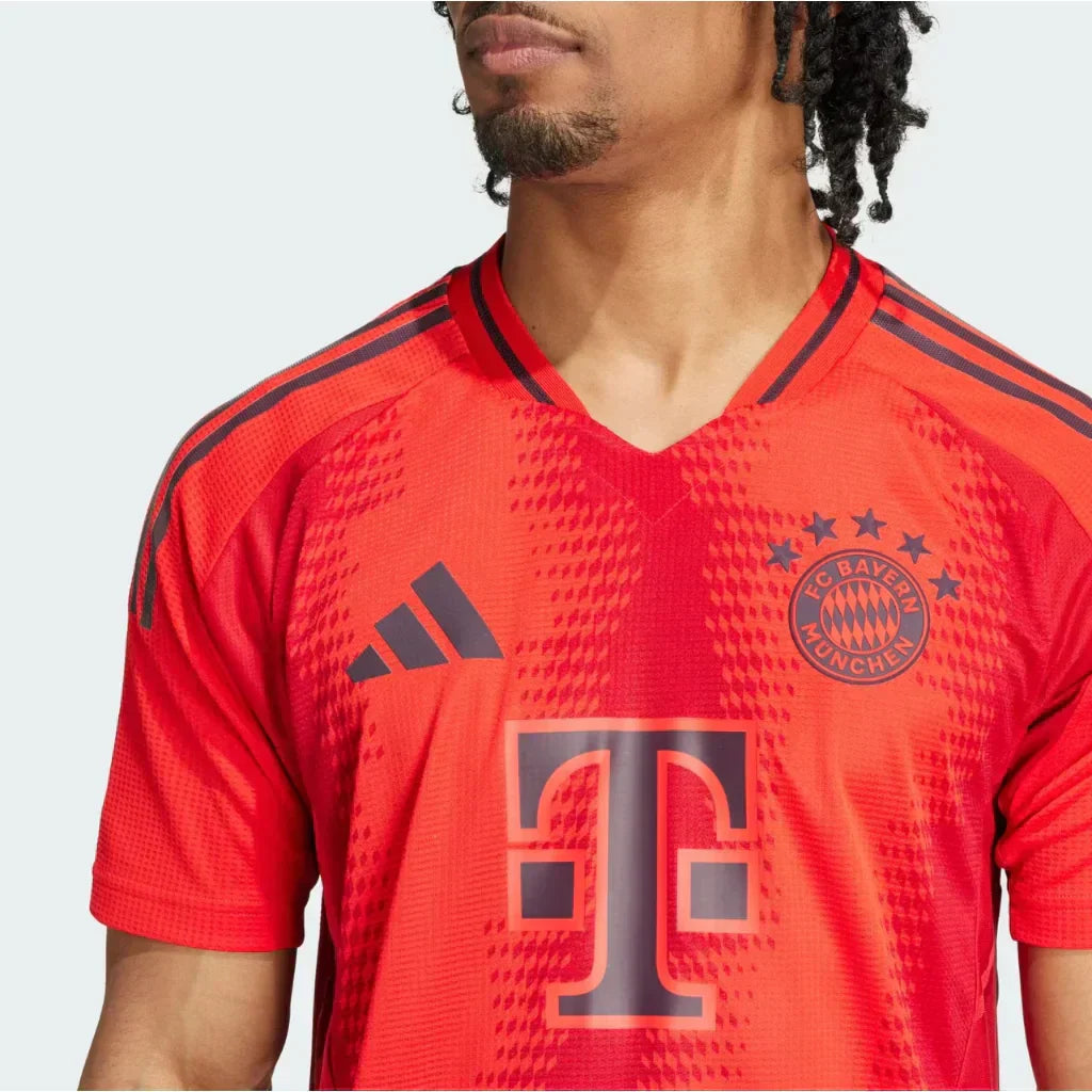 Camisa Masculina Bayern de Munique I 2024/25