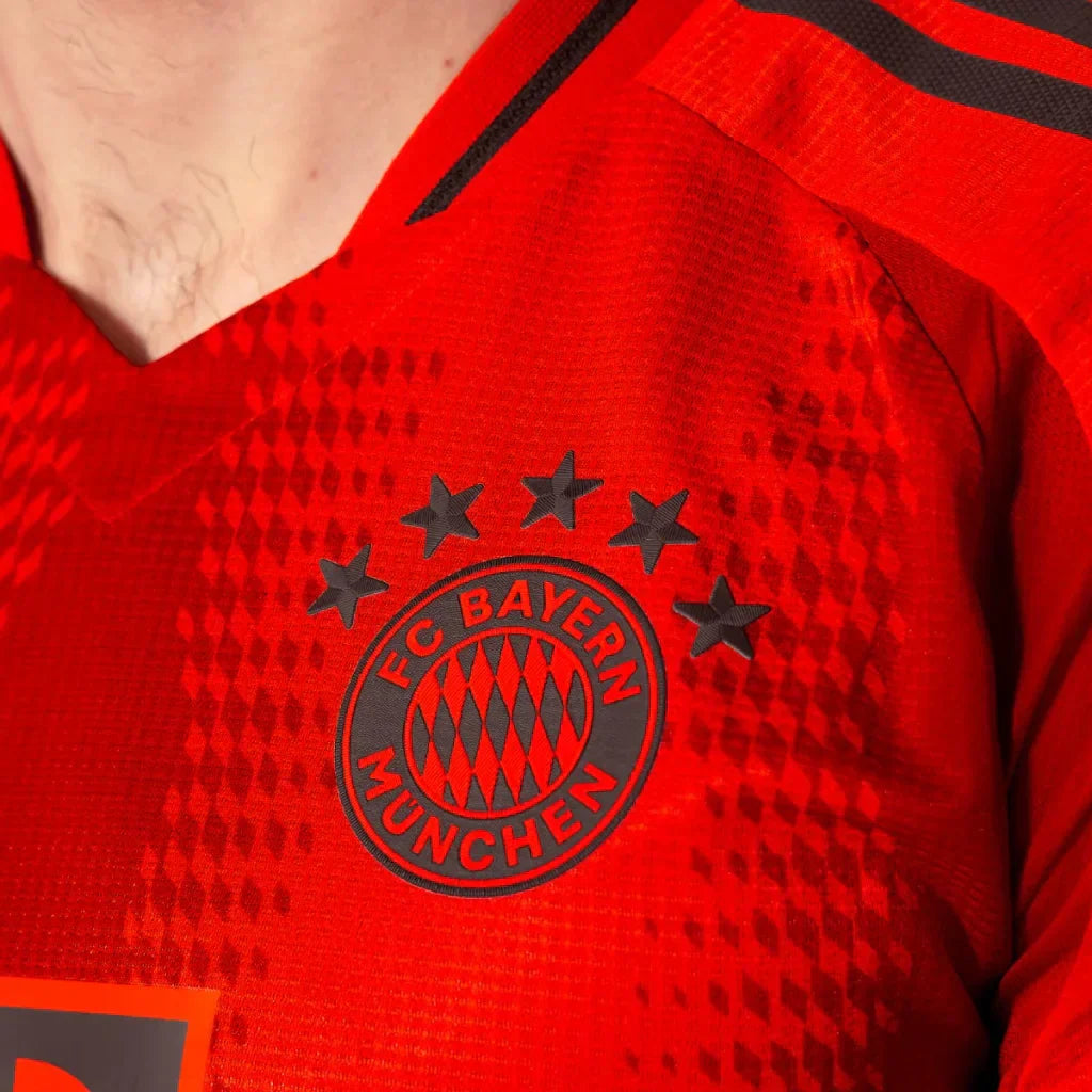 Camisa Masculina Bayern de Munique I 2024/25