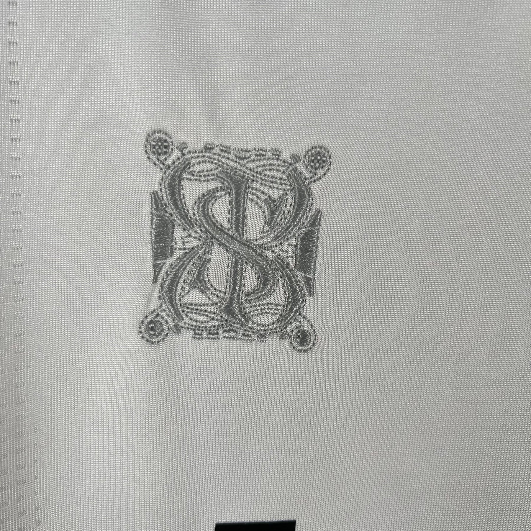 CAMISA REAL MADRID MANGA LONGA RETRÔ HOME 09/10