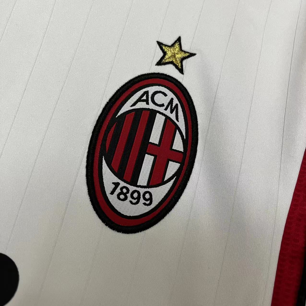 CAMISA RETRÔ MILAN AWAY MANGA LONGA 06/07
