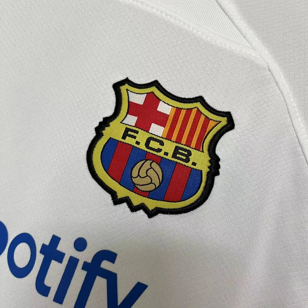 Conjunto Infantil Unissex Barcelona Branco