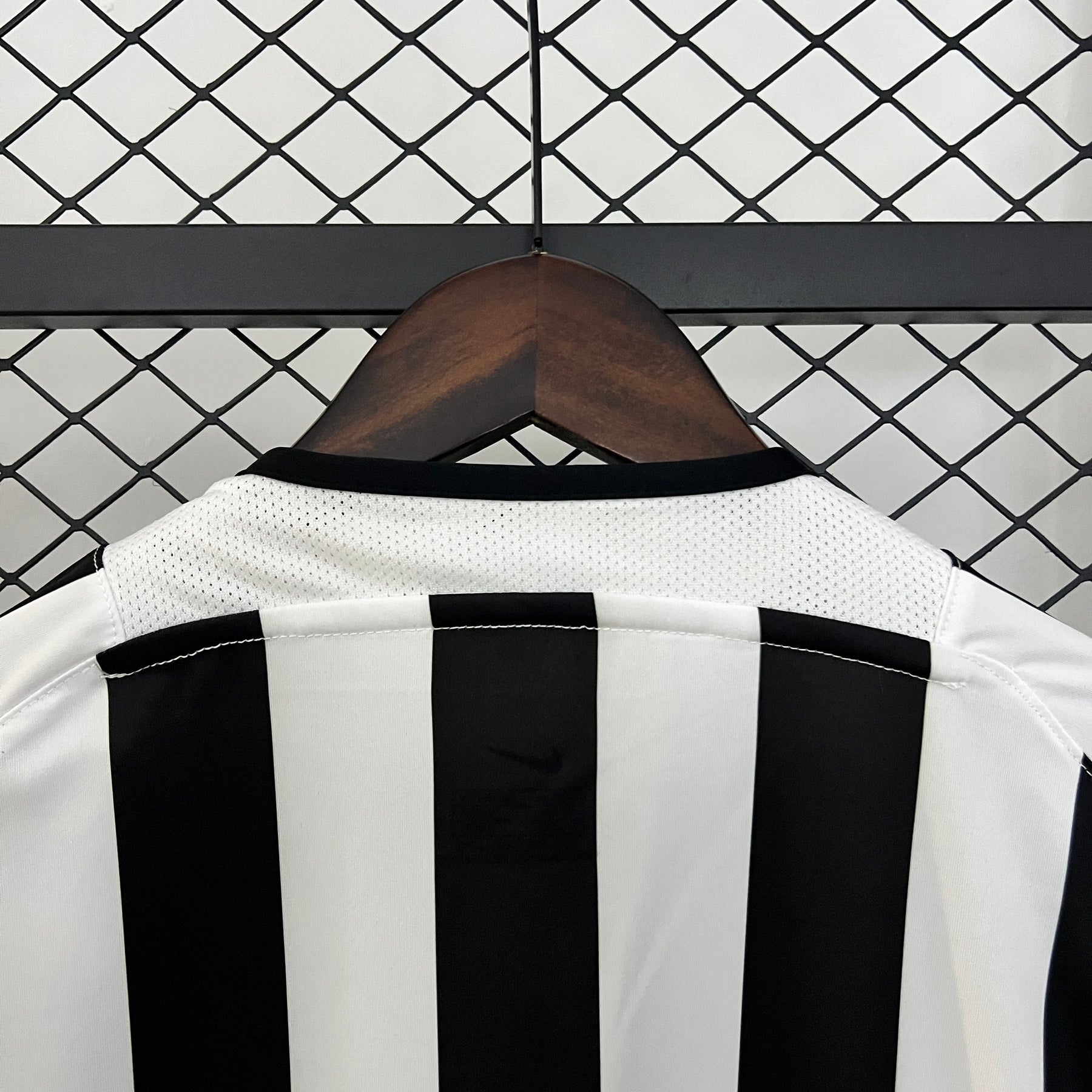 CAMISA JUVENTUS RETRÔ HOME 03/04