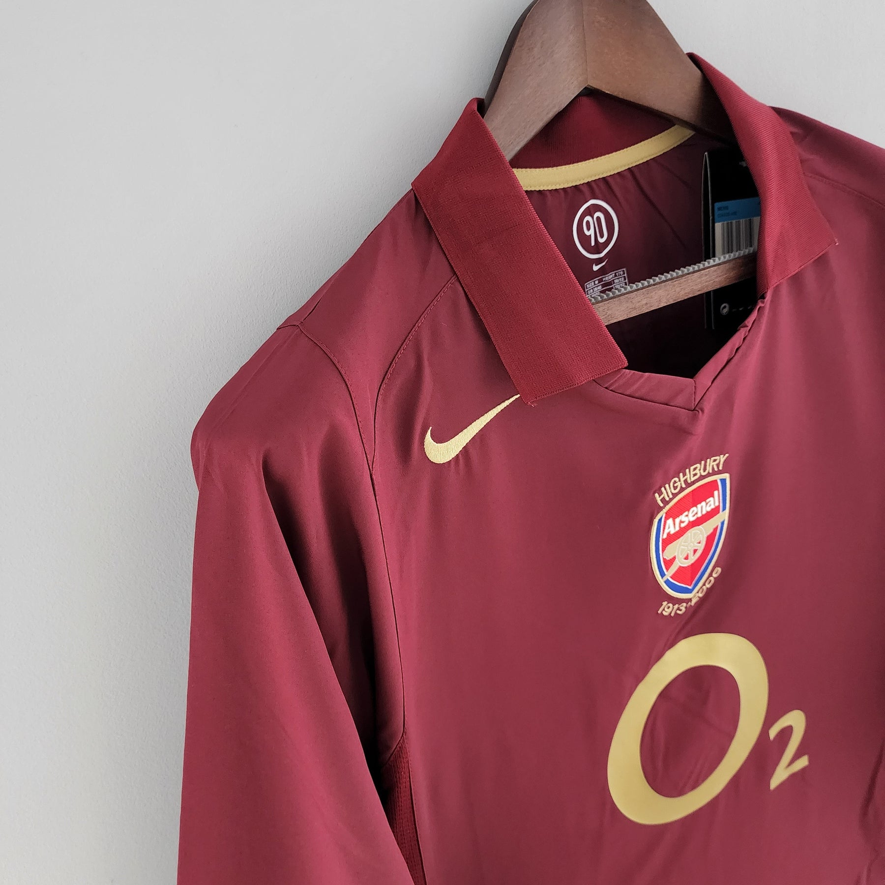 CAMISA RETRÔ ARSENAL HOME MANGA LONGA 05/06