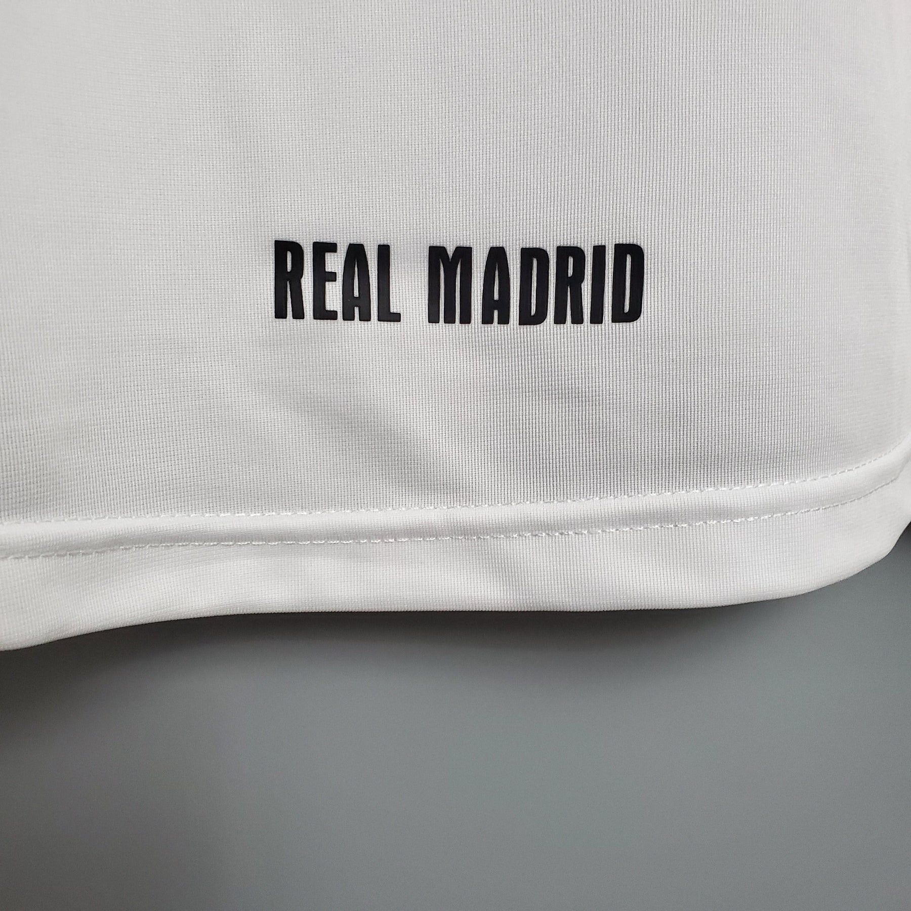 CAMISA RETRÔ REAL MADRID HOME 07/08