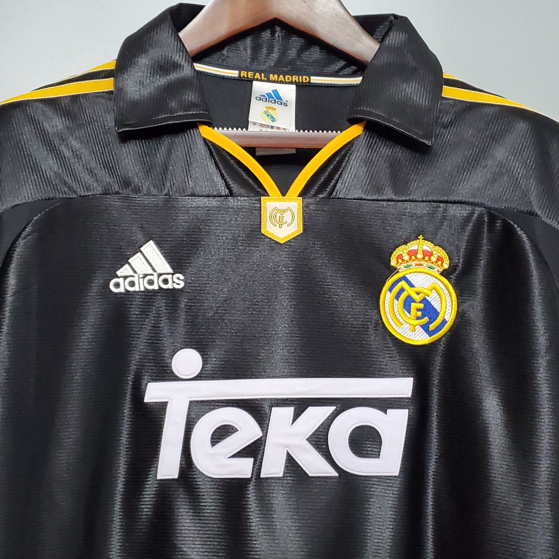 CAMISA RETRÔ REAL MADRID AWAY 98/99