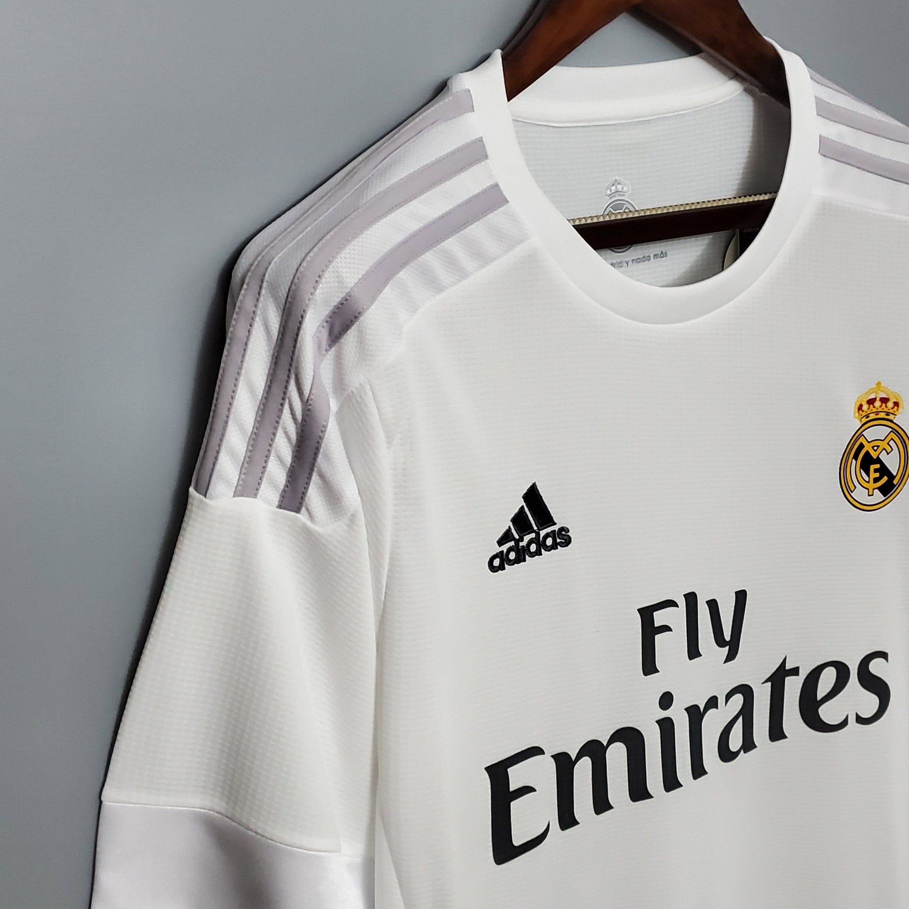 CAMISA RETRÔ REAL MADRID HOME 15/16