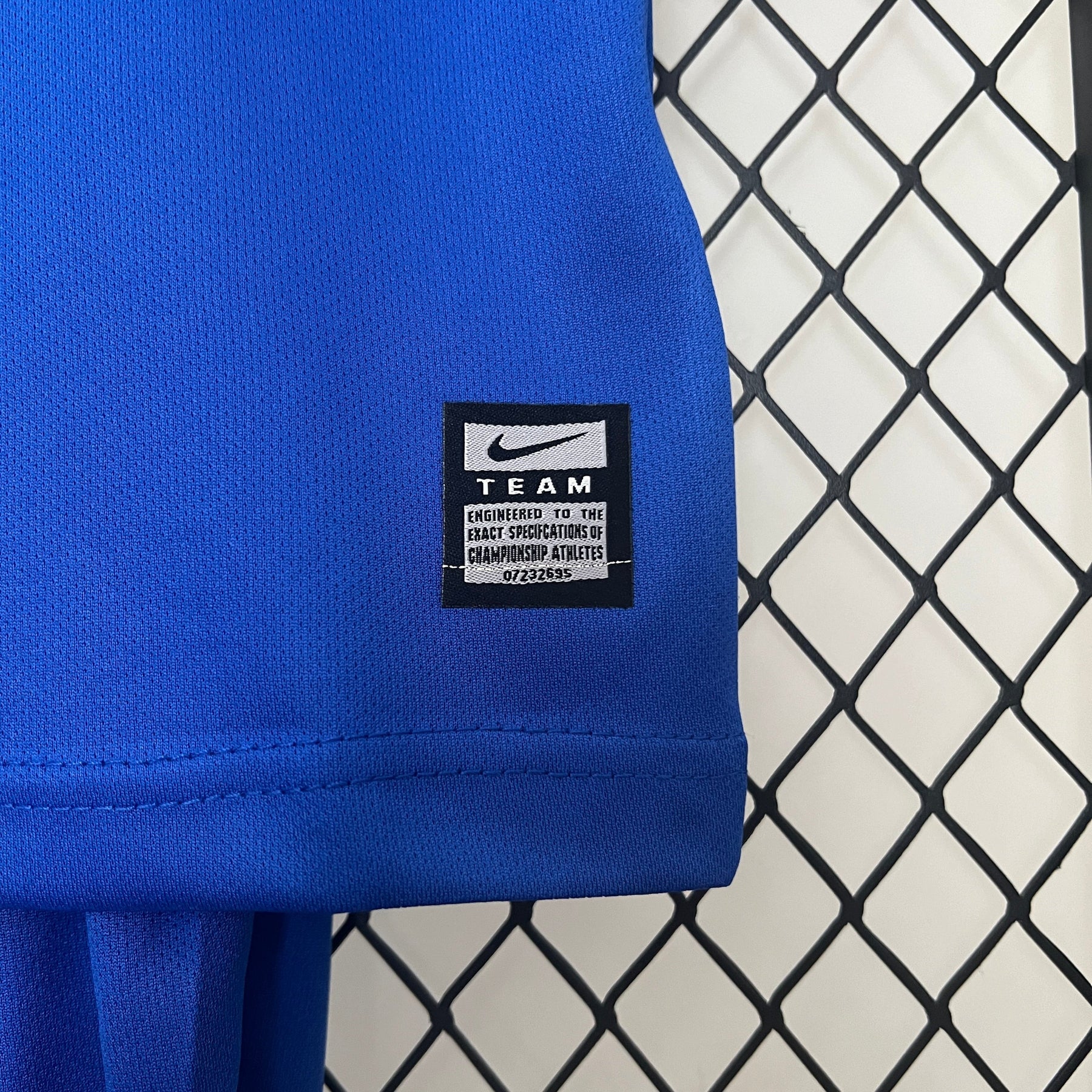 KIT INFANTIL RETRÔ MANCHESTER UNITED BLUE 08/09