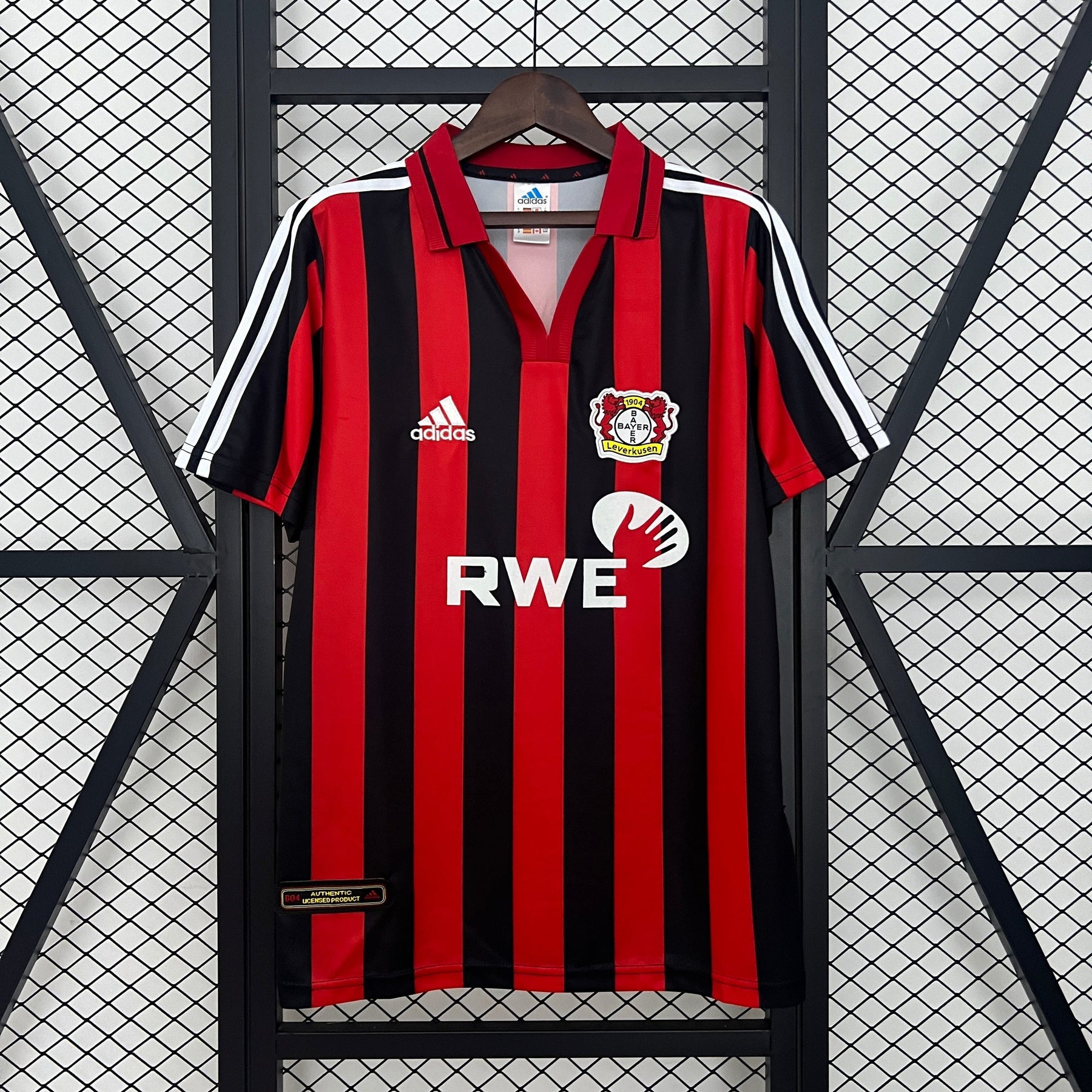 CAMISA RETRÔ BAYERN LEVERKUSEN HOME 01/02