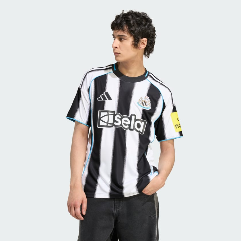 CAMISA NEWCASTLE HOME I 2025/26 TORCEDOR
