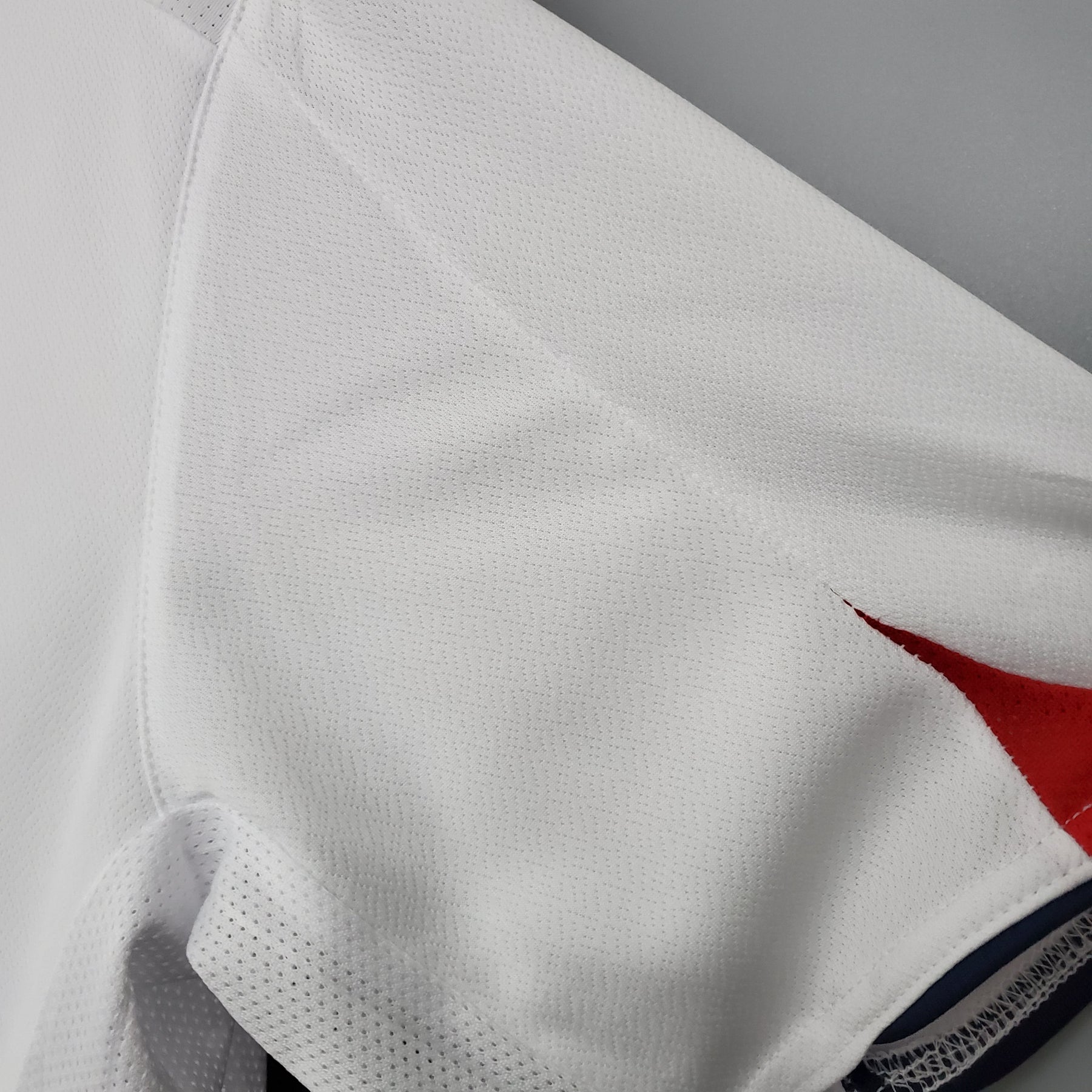 CAMISA RETRÔ INGLATERRA HOME 2006