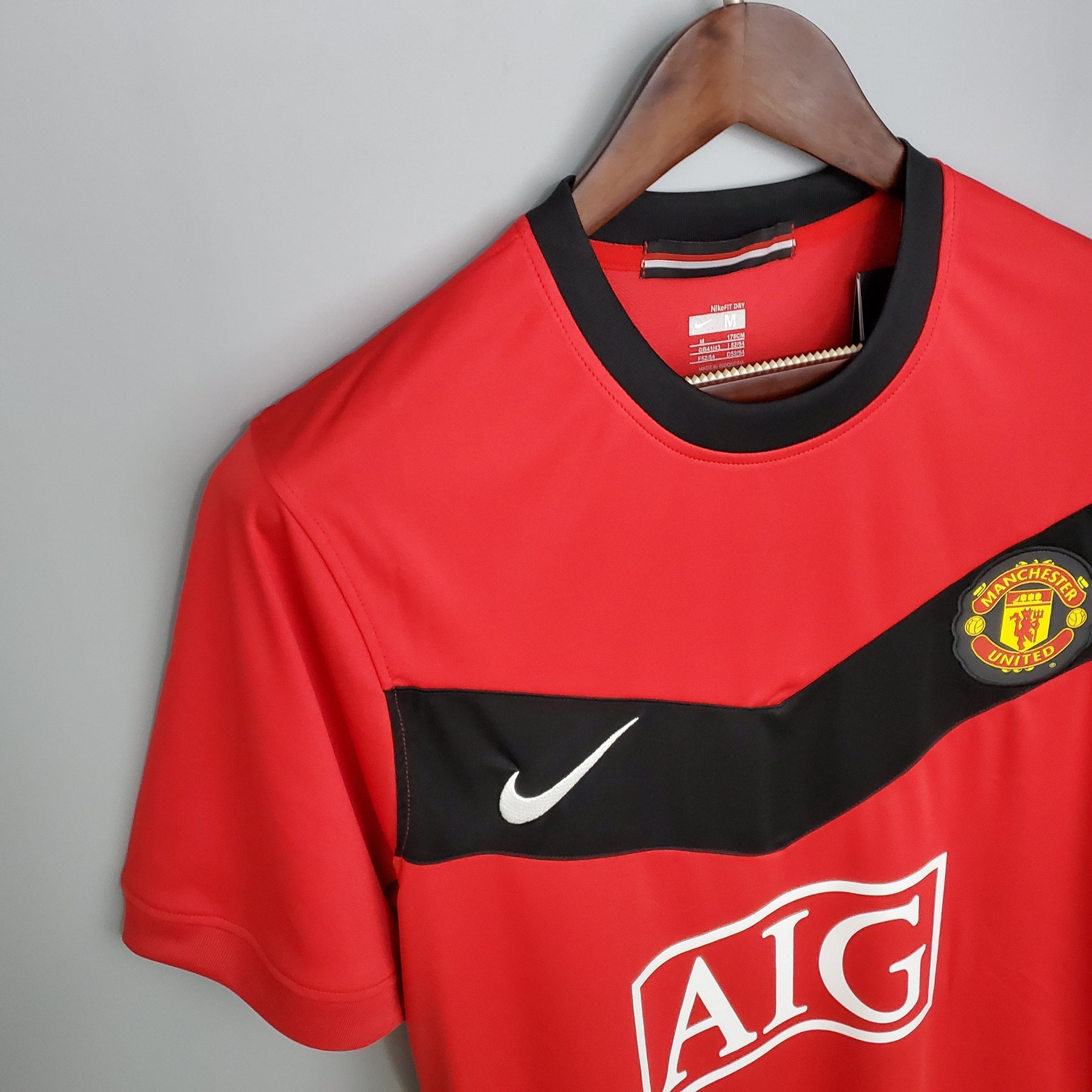CAMISA RETRÔ MANCHESTER UNITED HOME 09/10