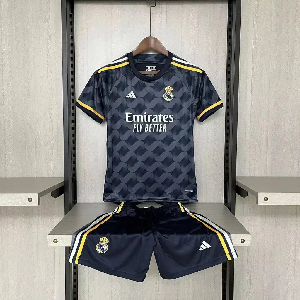 Conjunto Infantil Real Madrid 23/24