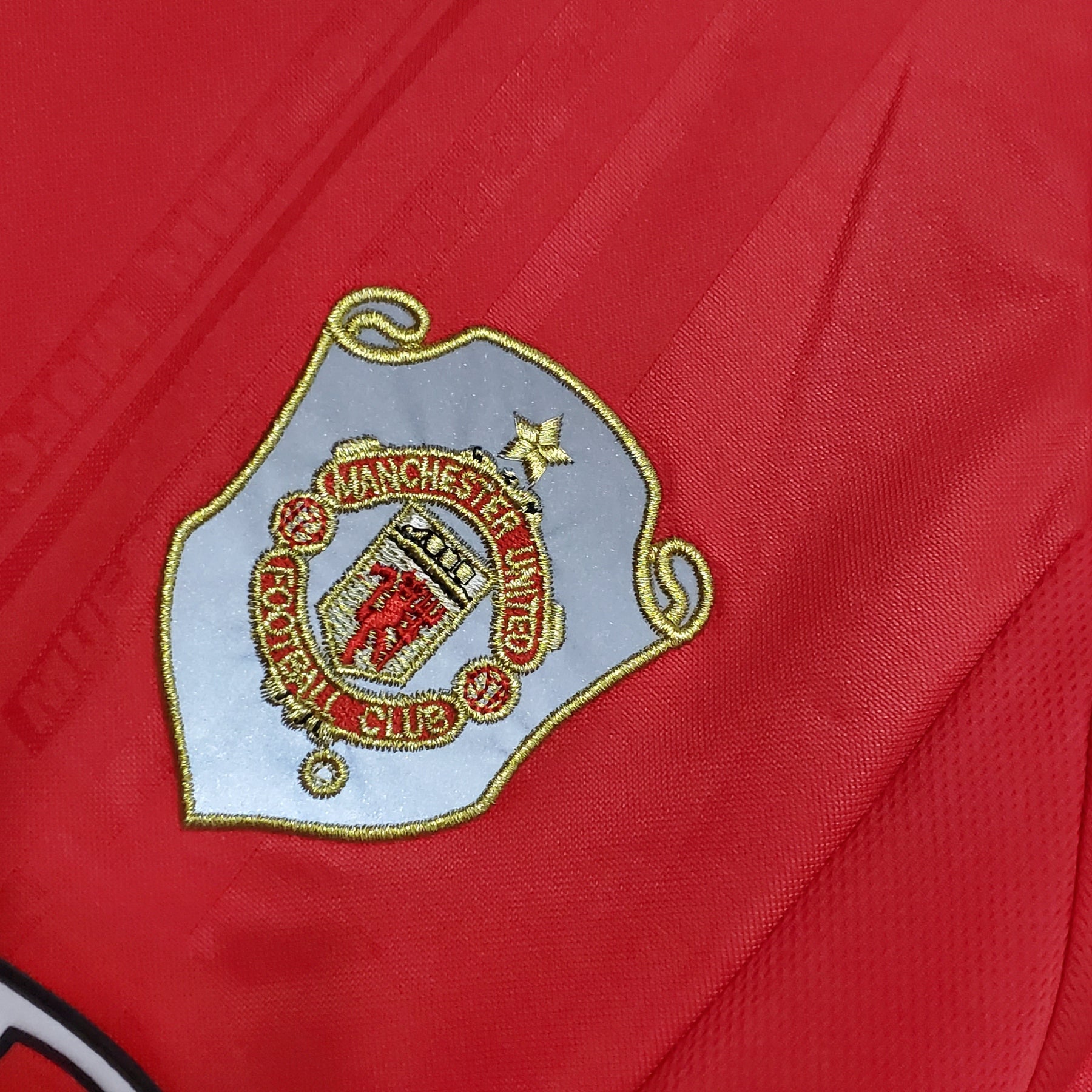 CAMISA RETRÔ MANCHESTER UNITED HOME 99/00