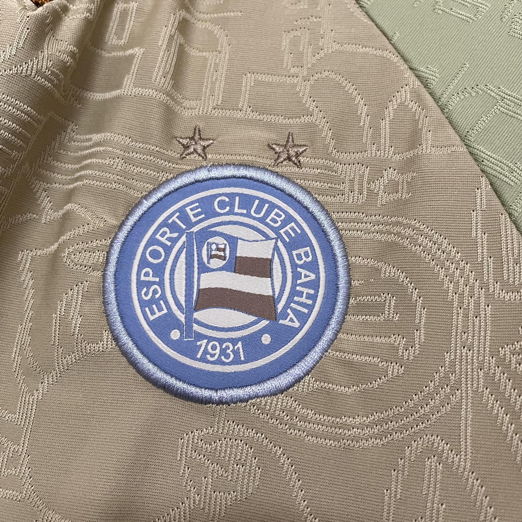 Camisa Bahia Edição Especial 25/26 - Versão Feminina Baby Look Bege