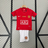 KIT INFANTIL RETRÔ MANCHESTER UNITED HOME 08/09