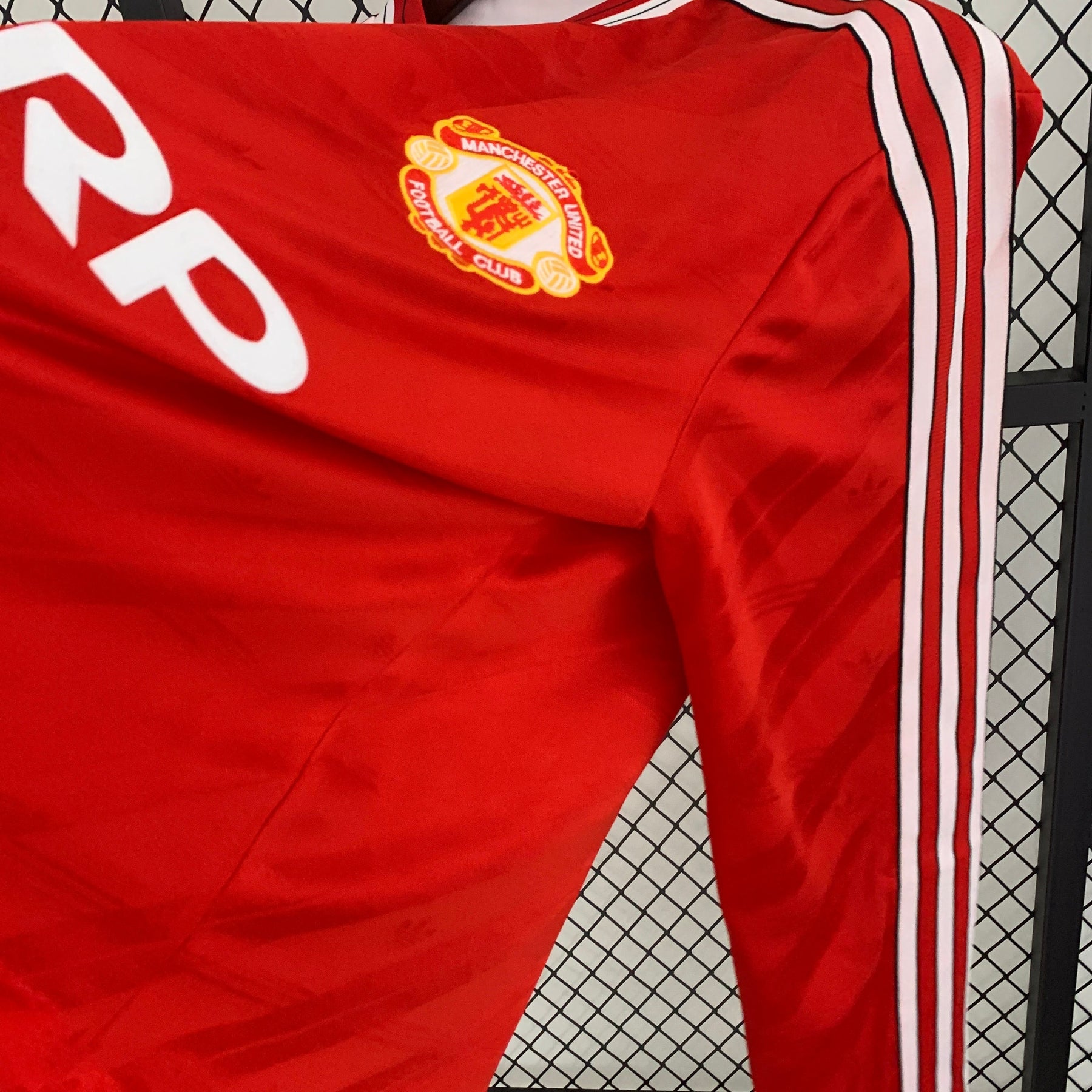 CAMISA RETRÔ MANCHESTER UNITED HOME MANGA LONGA 86/88