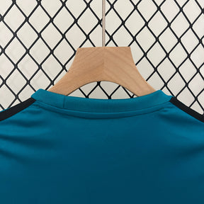 KIT INFANTIL RETRÔ REAL MADRID AWAY 17/18