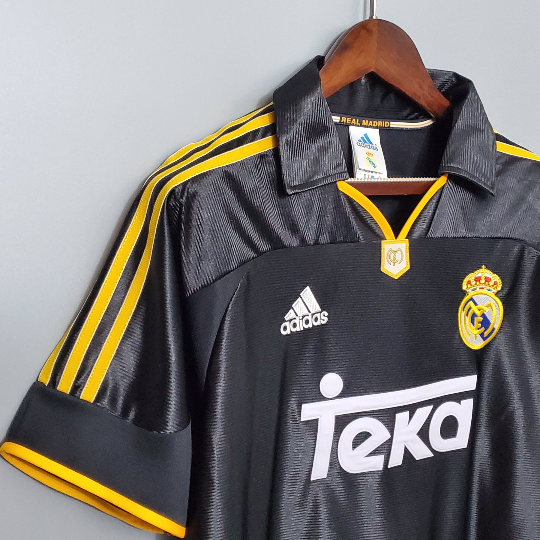 CAMISA RETRÔ REAL MADRID AWAY 98/99