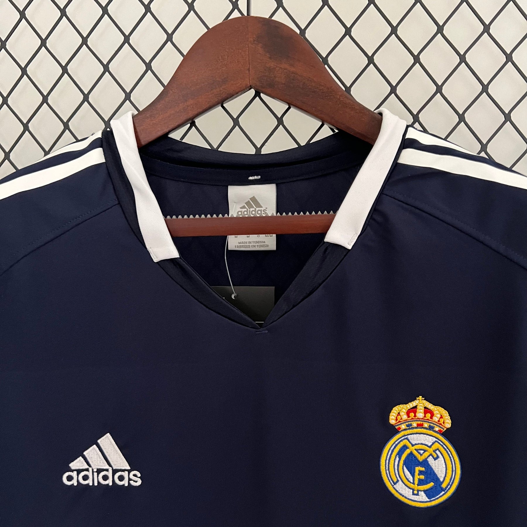 CAMISA REAL MADRID RETRÔ THIRD 04/05