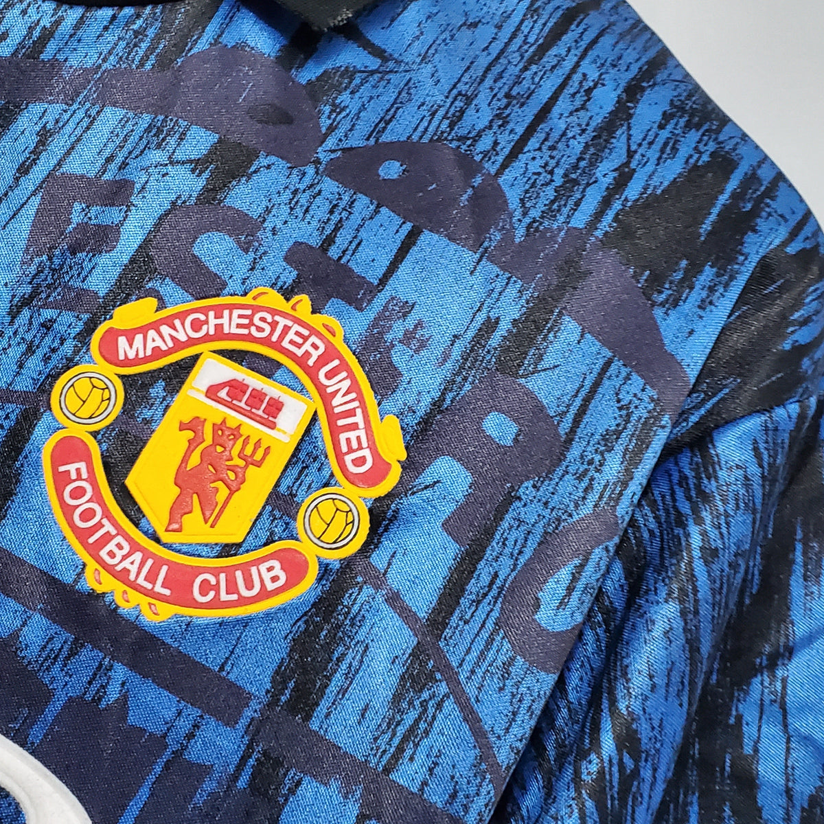 CAMISA RETRÔ MANCHESTER UNITED AWAY 92/93