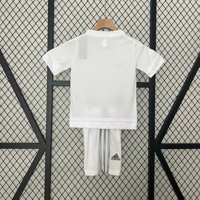 KIT INFANTIL RETRÔ REAL MADRID HOME 15/16