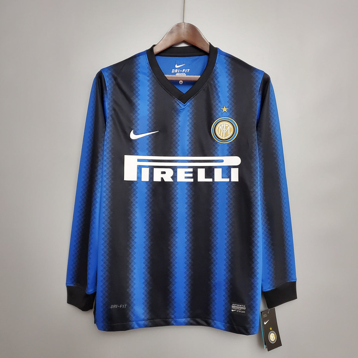 CAMISA RETRÔ INTER DE MILÃO HOME MANGA LONGA 10/11