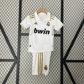 KIT INFANTIL RETRÔ REAL MADRID HOME 11/12