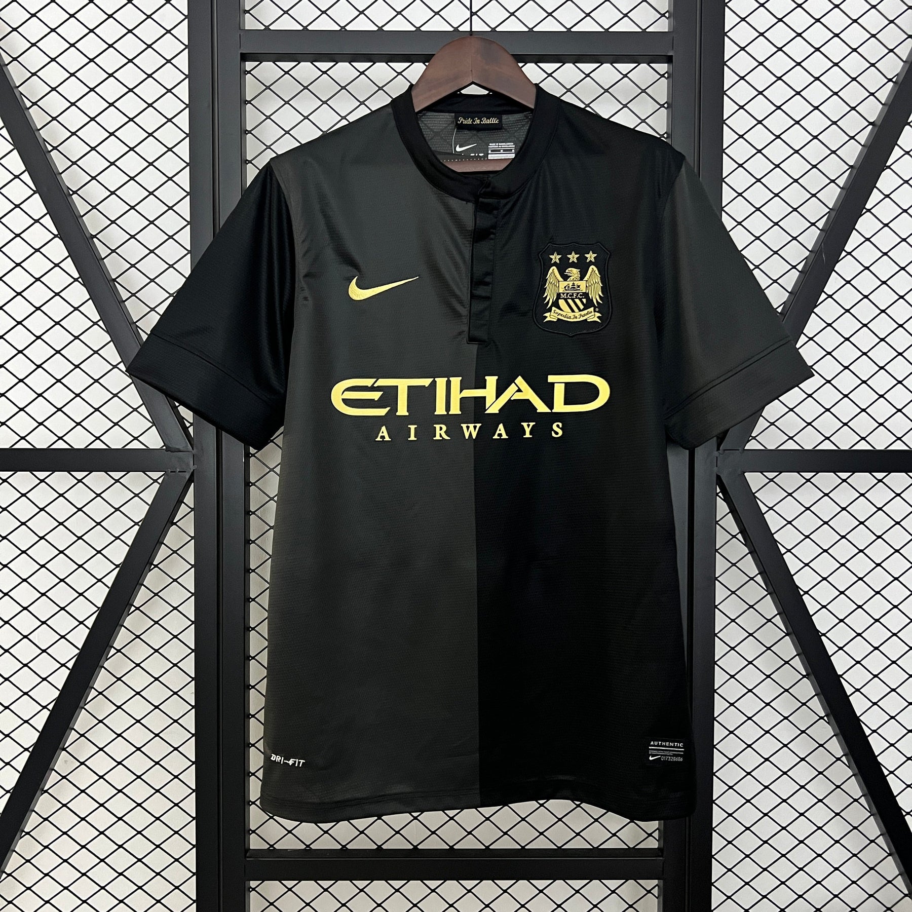 CAMISA MANCHESTER CITY RETRÔ AWAY 13/14