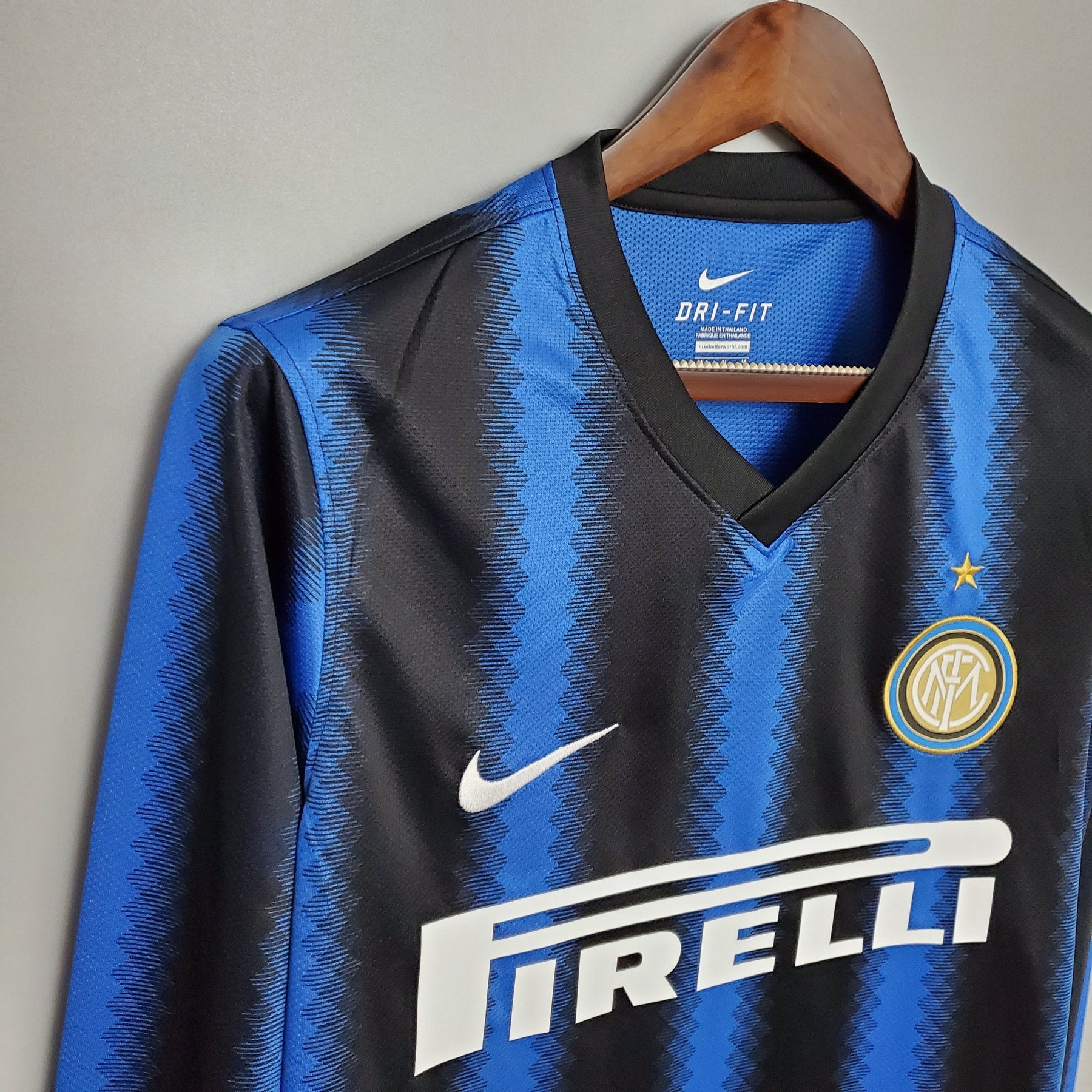 CAMISA RETRÔ INTER DE MILÃO HOME MANGA LONGA 10/11
