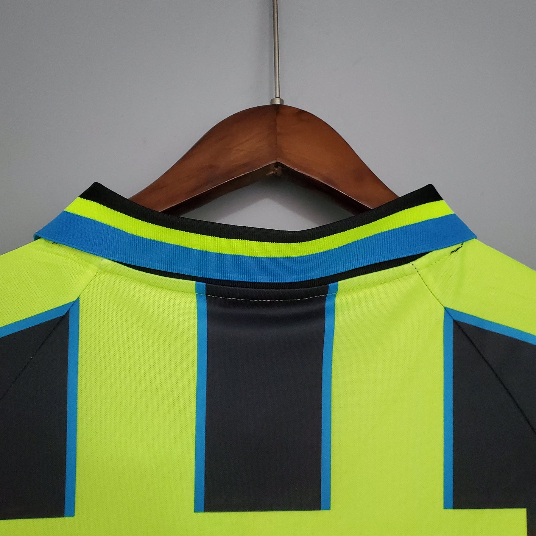 CAMISA MANCHESTER CITY RETRÔ AWAY 98/99