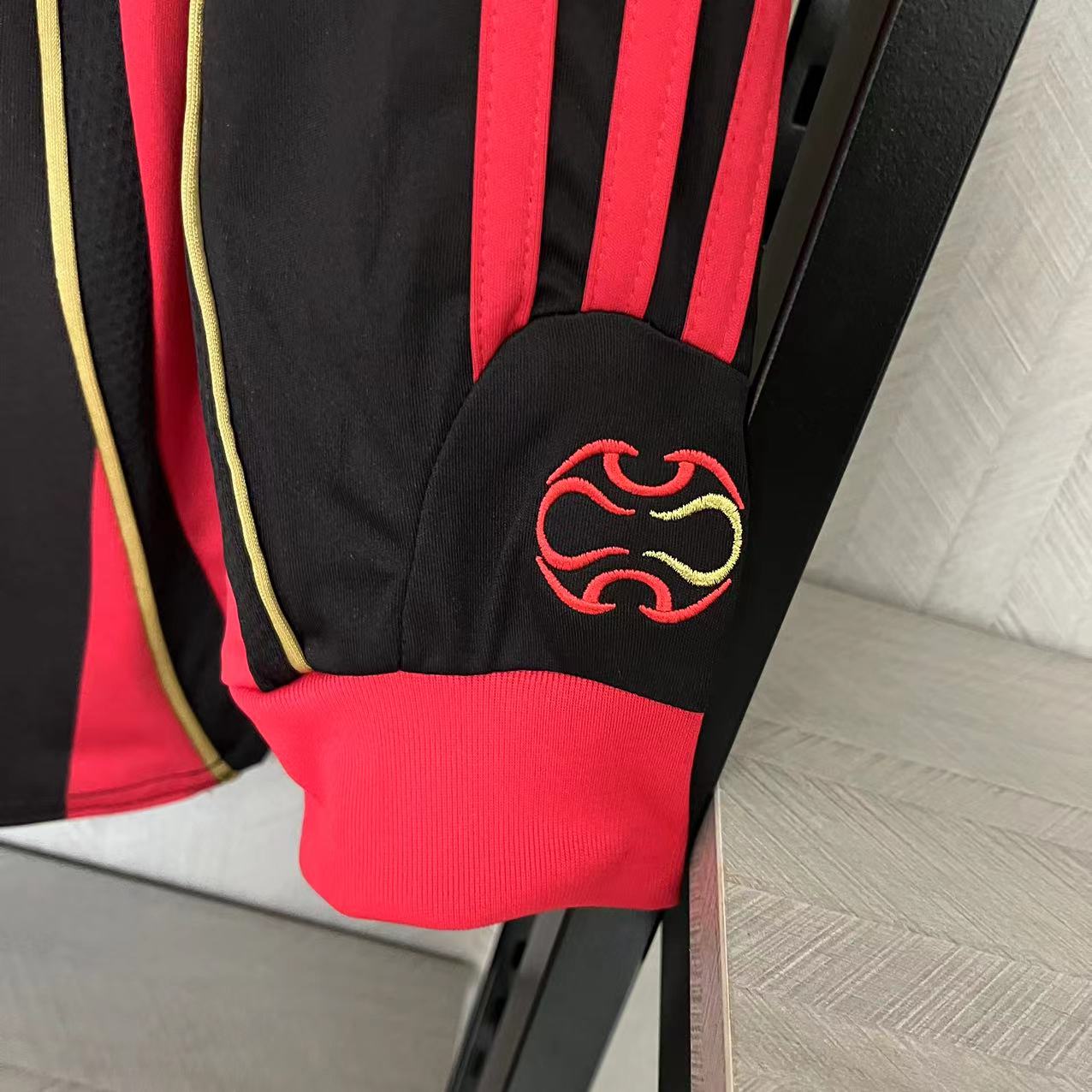 CAMISA RETRÔ MILAN HOME MANGA LONGA 06/07