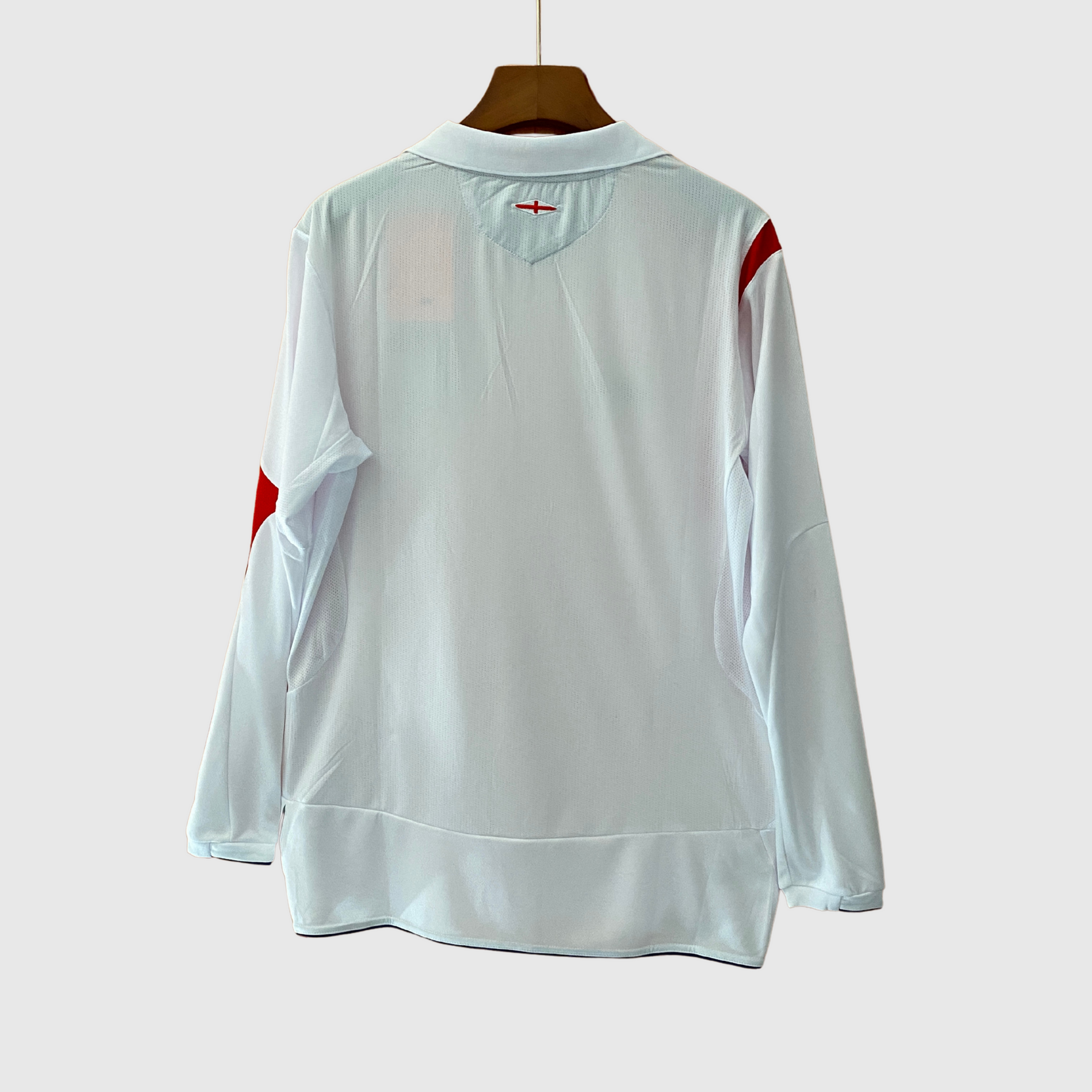 CAMISA RETRÔ INGLATERRA HOME MANGA LONGA 2006