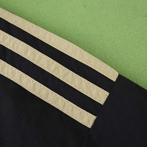 JAQUETA LIVERPOOL 2025/26 PRETA