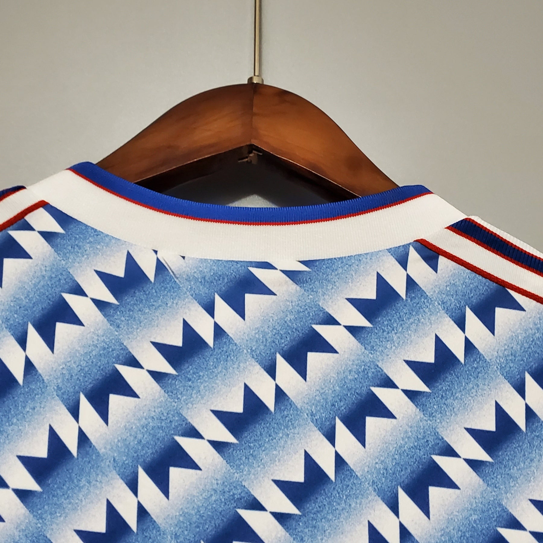 CAMISA RETRÔ MANCHESTER UNITED AWAY 90/92