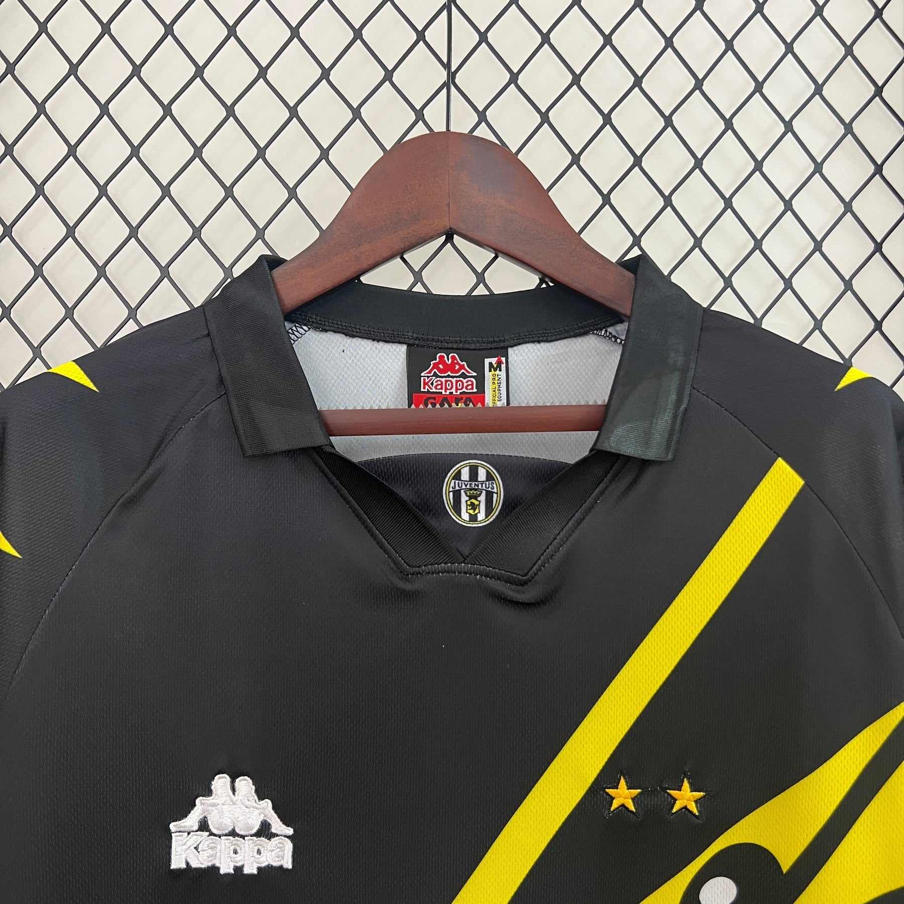 CAMISA JUVENTUS RETRÔ THIRD 96/97