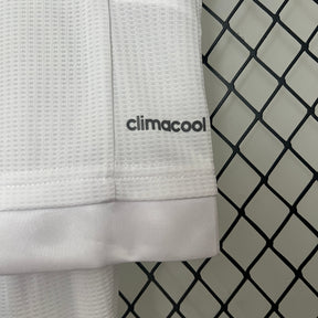 KIT INFANTIL RETRÔ REAL MADRID HOME 15/16