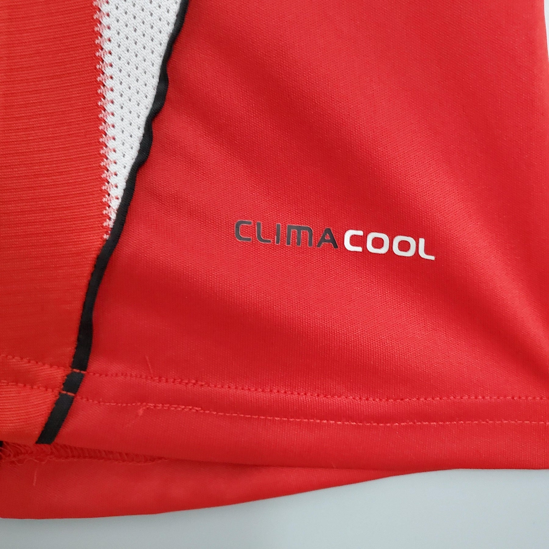 Camisa Retrô Bayern de Munique 2010/11 Home