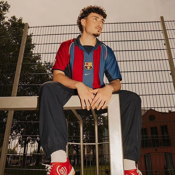 CAMISA RETRÔ BARCELONA HOME 01/02